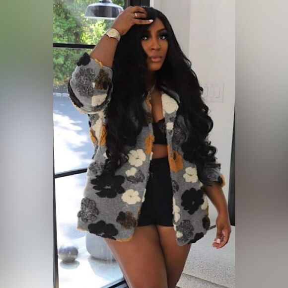 FLOWER TEDDY DETAIL JACKET - Picture 3 of 5